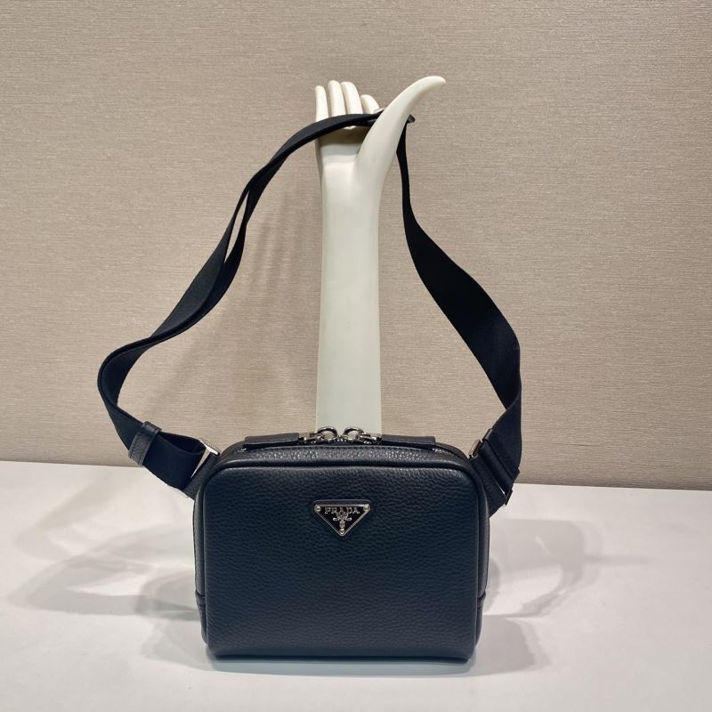 Pra*a waist chest packs